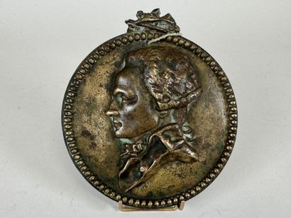École, XIXe.
ROBESPIERRE.
Médaillon circulaire...