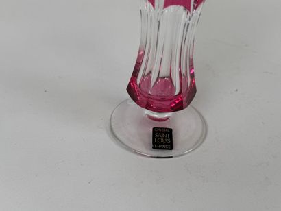 SAINT LOUIS.
Vase soliflore en cristal partiellement...