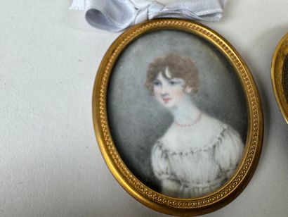 École, XIXe.
Trois miniatures rehaussées...
