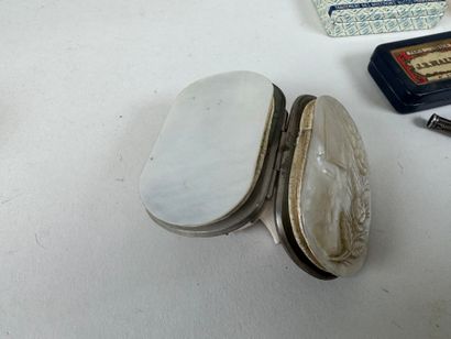 Boxes with metal nibs including J.B. MALLAT,...