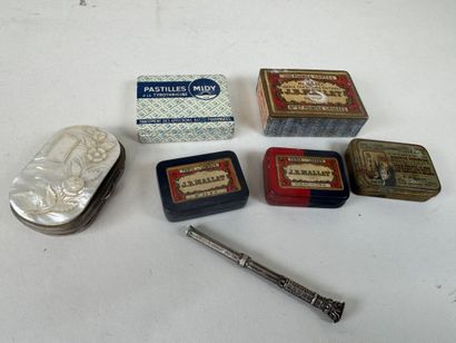 Boxes with metal nibs including J.B. MALLAT,...