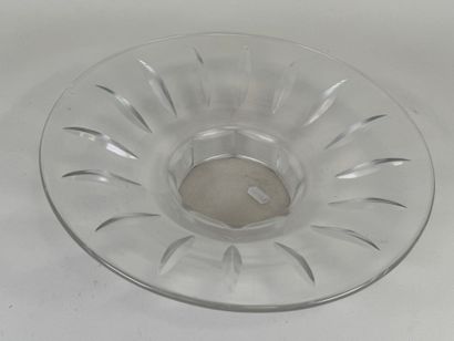 BACCARAT. 
Coupe circulaire sur talon octogonal...