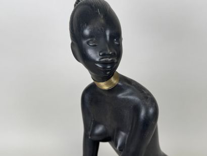 KERAMOS WIEN GROSSE.
Kneeling African woman.
Large...