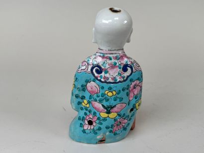CHINE, XXe. 
Petit personnage en céramique...