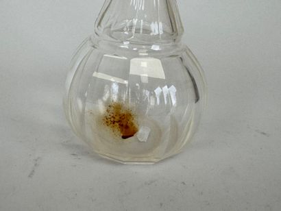 Petite aiguière en cristal à pans coupés,...