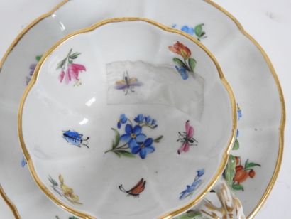 MEISSEN, early 20th century,
Porcelain cup...