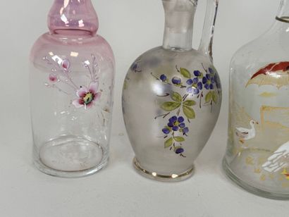Six carafons ou carafes certaines partiellement...