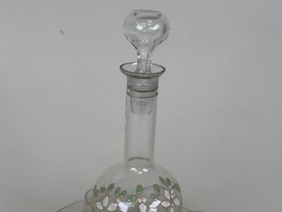 Service à liqueur en verre émaillé décoré...