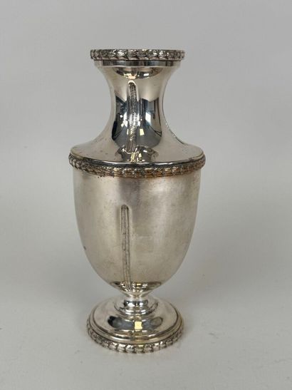 MAINFROY Thibault, Versailles. 
Vase sur...