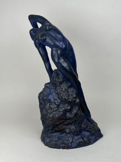 École XXe.
Femme nue au rocher.
Grand sujet...