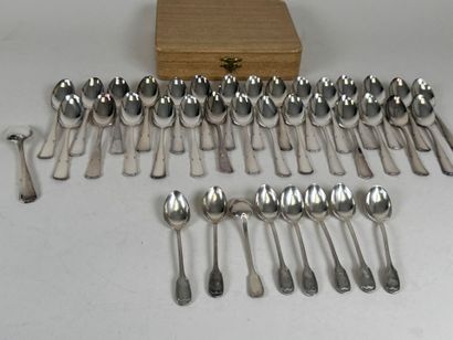 Set of 30 small silver-plated spoons, fillet...