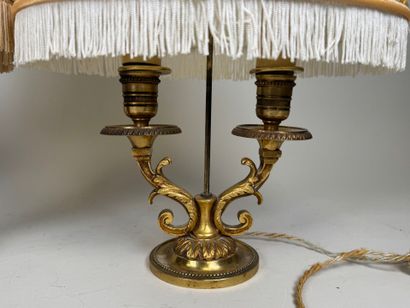 Lot comprenant :
- Petit vase balustre en...