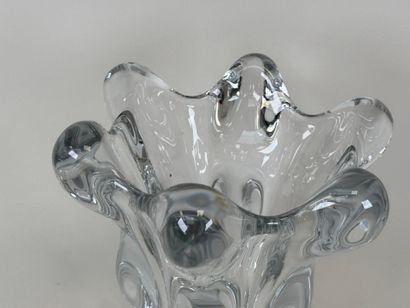 VALVES.
Large molded crystal vase.
H. 26...