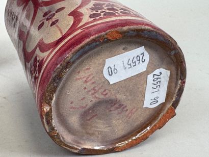 ALGERIE, XXe. 
Vase rouleau en céramique...