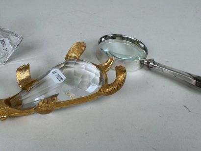 BACCARAT.
Petit sujet en cristal à décor...