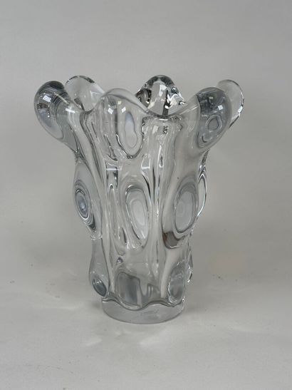 VALVES.
Large molded crystal vase.
H. 26...