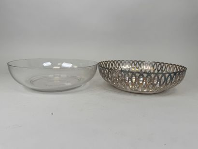 Victor SAGLIER. 
Openwork silver-plated circular...