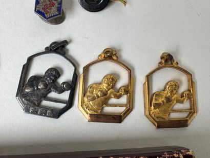 DUBONNET. 3 advertising pendants in metal...