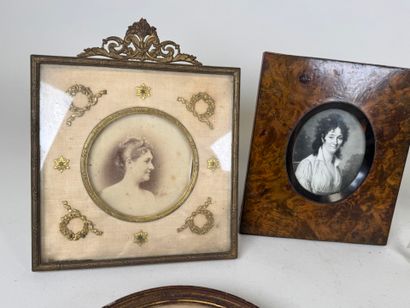 Ensemble de 5 cadres porte-photos en bois,...