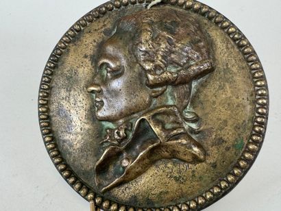 École, XIXe.
ROBESPIERRE.
Médaillon circulaire...
