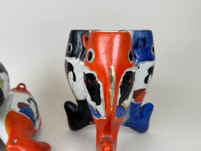 JAPON, XXe.
Paire de pique-fleurs en porcelaine...