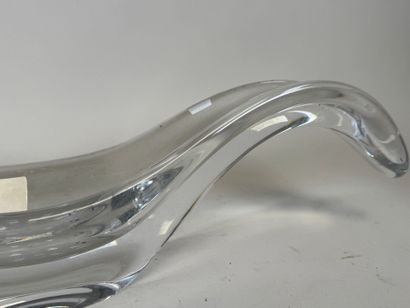 BACCARAT.
Grande coupe centre de table en...