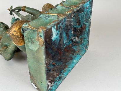 ASIE, XXe.
Personnage assis.
Importante sujet...
