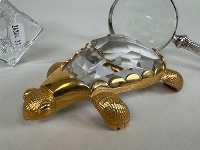 BACCARAT.
Petit sujet en cristal à décor...