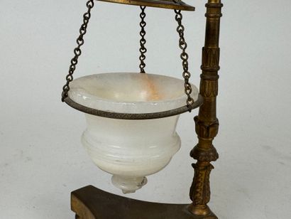 Petite lampe à huile ou encensoir en bronze...