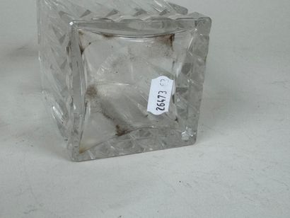 SAINT LOUIS. Cut-crystal whisky or liqueur...