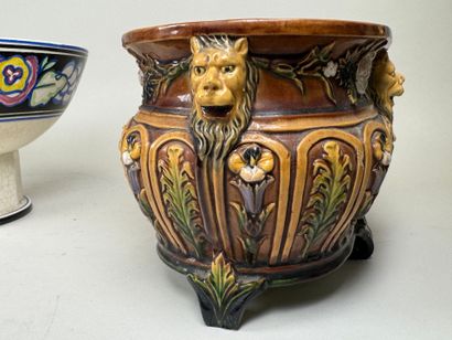 FRANKLIN PORCELAIN.
Saladier en porcelaine...