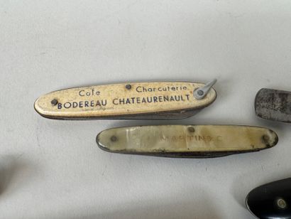 Eight knives or cabbage cutters in wood,...