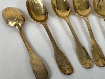 Série de huit petites cuillères à moka en...