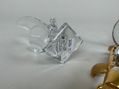 BACCARAT.
Petit sujet en cristal à décor...