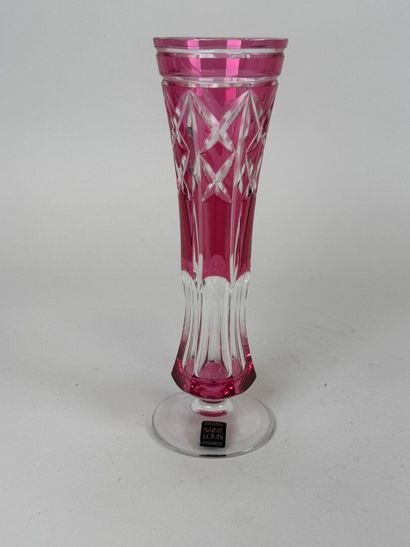 SAINT LOUIS.
Vase soliflore en cristal partiellement...