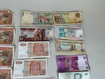Collection of banknotes, various countries.
(various...