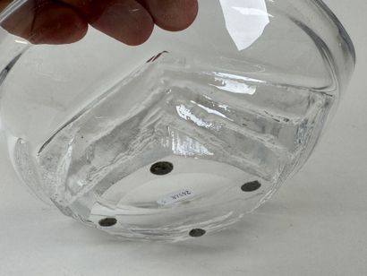 DAUM France. 
Pressed-molded crystal bowl.
Signed.
6.5...
