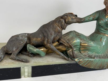 LEDUC, XXe.
Femme au chien.
Importante sculpture...