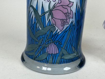 Lot comprenant :
- ROSENTHAL studio line.
Vase...