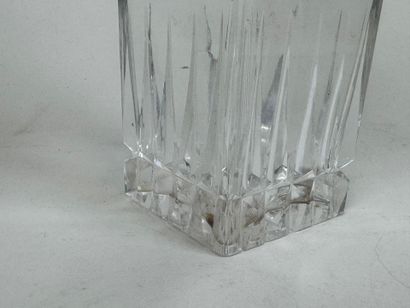 SAINT LOUIS. Cut-crystal whisky or liqueur...