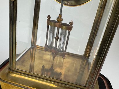 Pendule cage en laiton ou bronze doré, toutes...