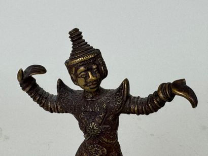 ASIA, 20th century.
Figure.
Subject in patinated...