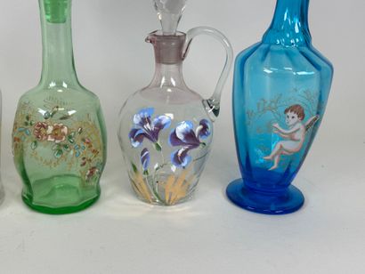 Six carafons ou carafes certaines partiellement...