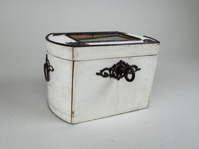 École, XXe.
Coffret à thé en bois laqué et...