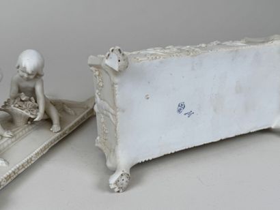 Small rectangular bisque bonbonnière decorated...