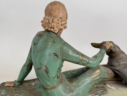 LEDUC, XXe.
Femme au chien.
Importante sculpture...