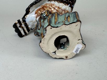 School, 20th century.
Owl.
Polychrome ceramic...