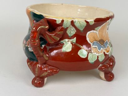 ASIA, 20th C. Small polychrome and enameled...