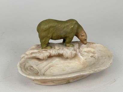 ROYAL DUX Bohemia. 
Vide-poche figurant un...