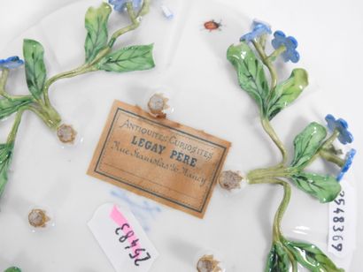 MEISSEN, early 20th century,
Porcelain cup...
